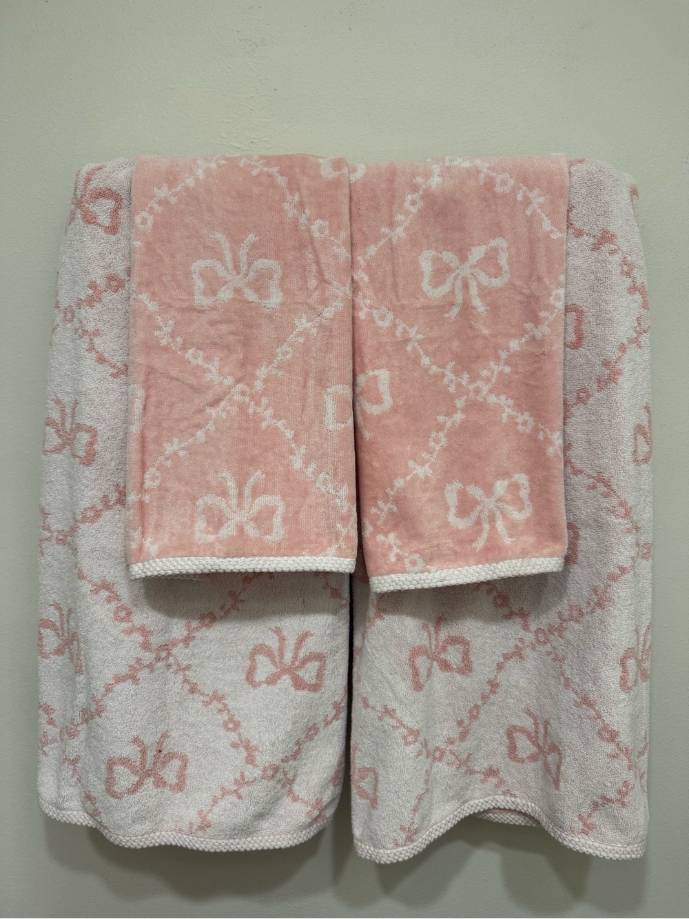 Laura Ashley Pink and White Bow Pattern Bath Towels